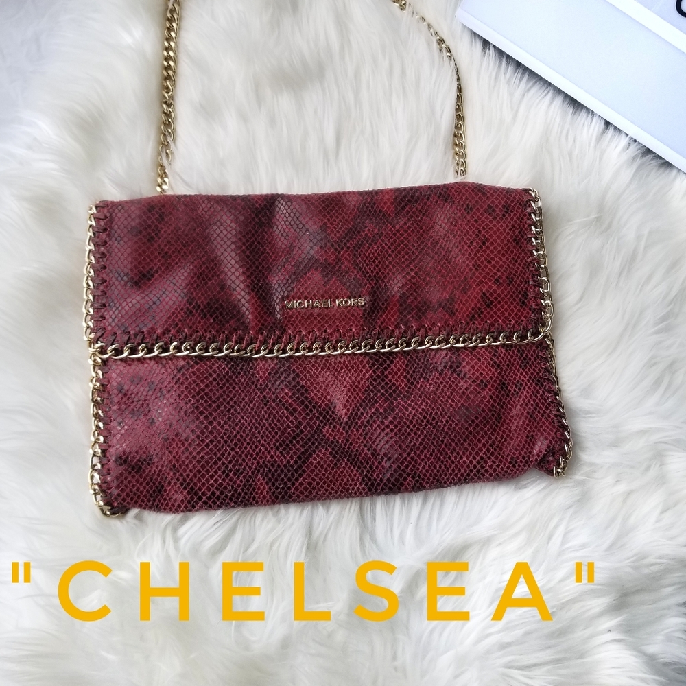 Michael Kors "Chelsea" Python red clutch - Picture 3 of 14